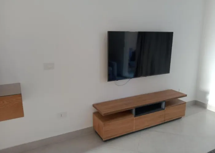 Apartman Nadira Compound